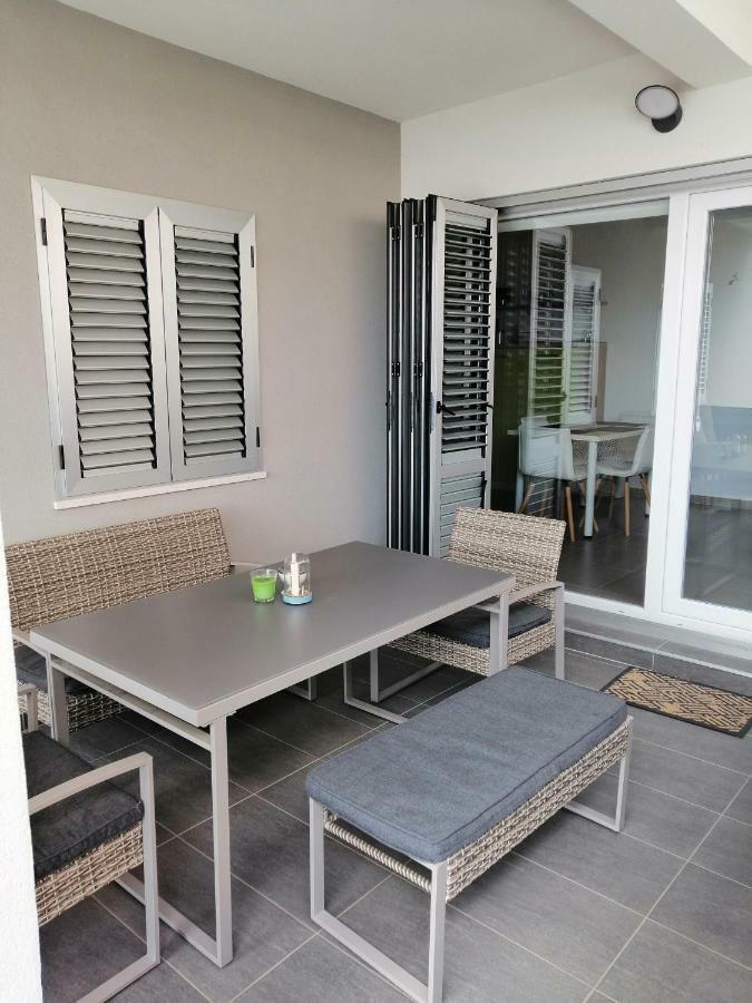 Apartmani Marinovic Podgora Exterior foto