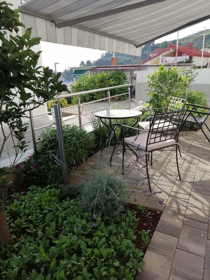 Apartmani Marinovic Podgora Exterior foto