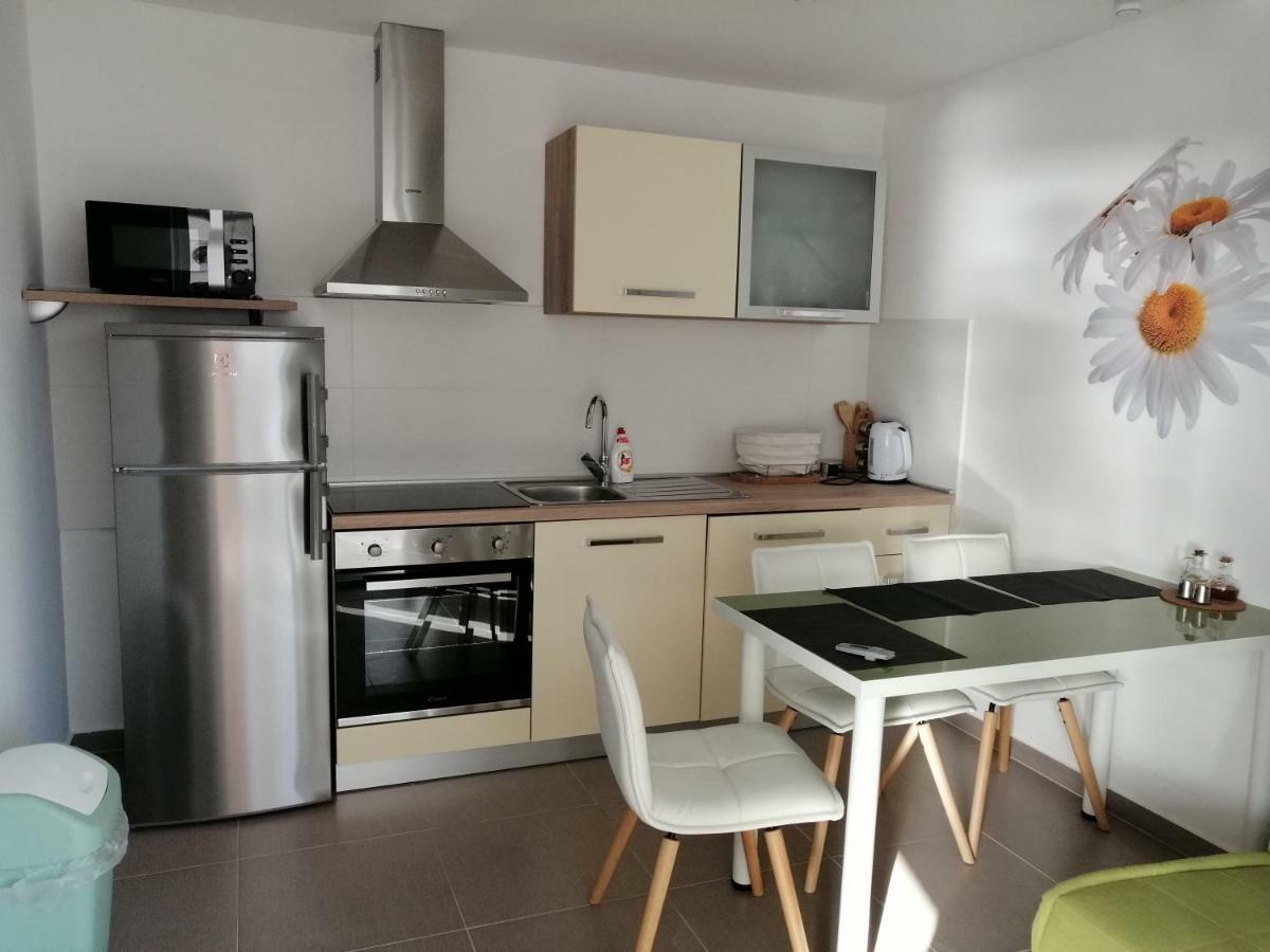 Apartmani Marinovic Podgora Exterior foto