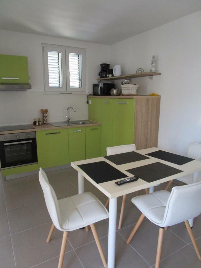 Apartmani Marinovic Podgora Exterior foto